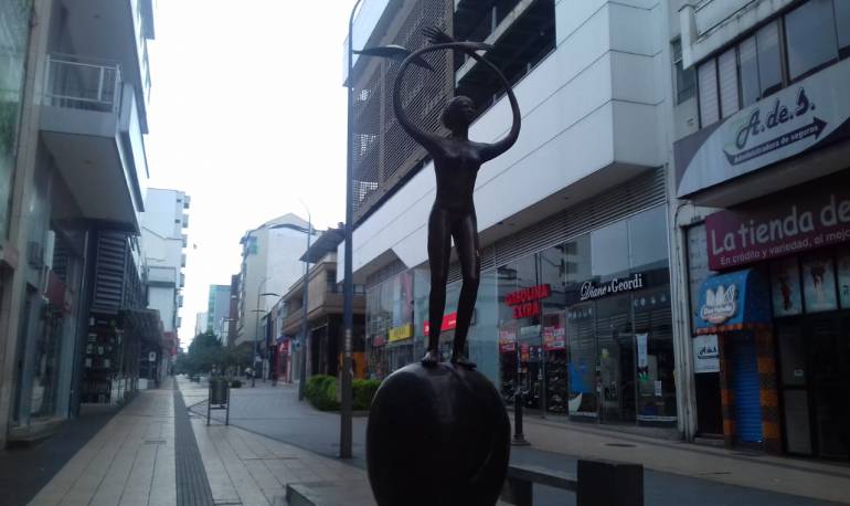 La Venus del Café en  la calle real de Armenia, carrera 14