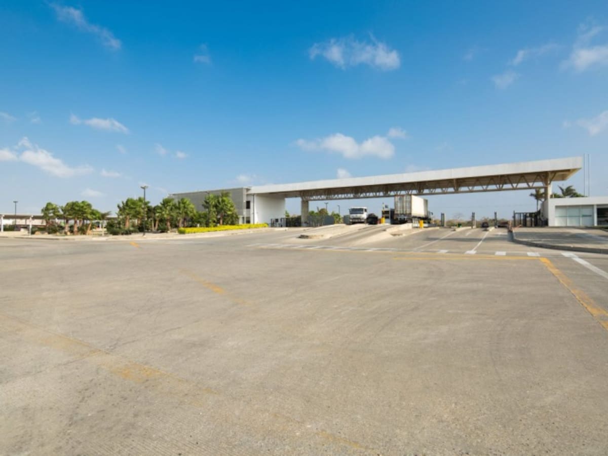 Inversiones por 200 millones de dólares en la Zona Franca La Cayena