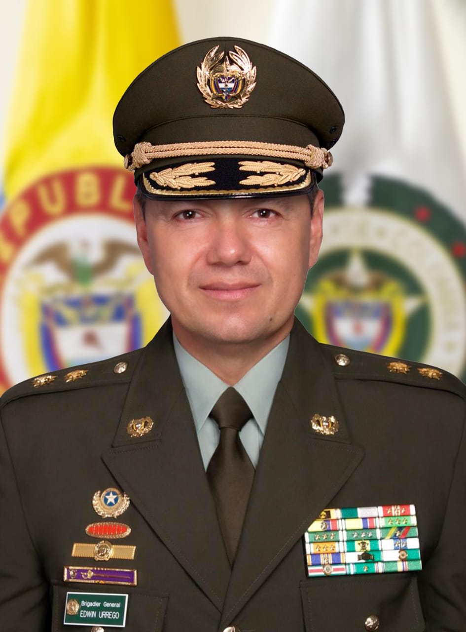 El general Edwin Urrego asume la Policía Metropolitana de Cali.