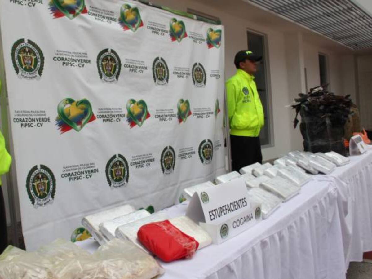 Encuentran media tonelada de cocaína oculta dentro de una tractomula en La Guajira