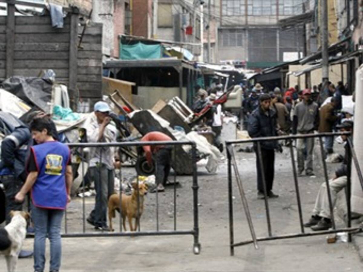 Policía descubrió circuito cerrado de televisión en la calle del Bronx