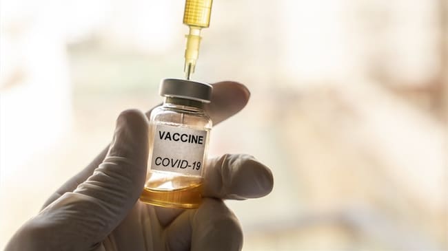 ¿Qué opina sobre la vacuna contra el COVID-19?. Foto: Getty Images / JAVIER ZAYAS