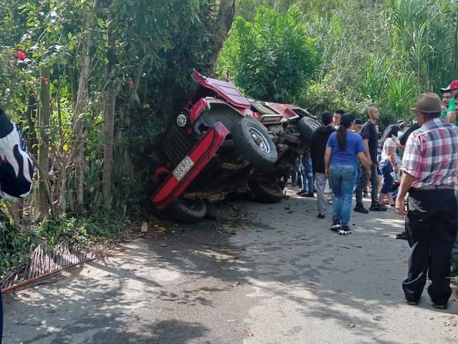 Accidente de tránsito en Barbosa, Antoioquia - foto cortesía