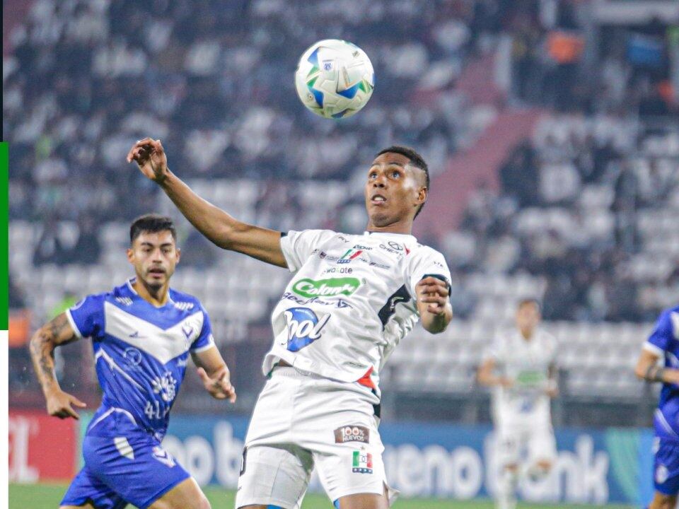 Duelo entre Once Caldas y Gualberto Villarroel en Copa Sudamericana / @oncecaldas