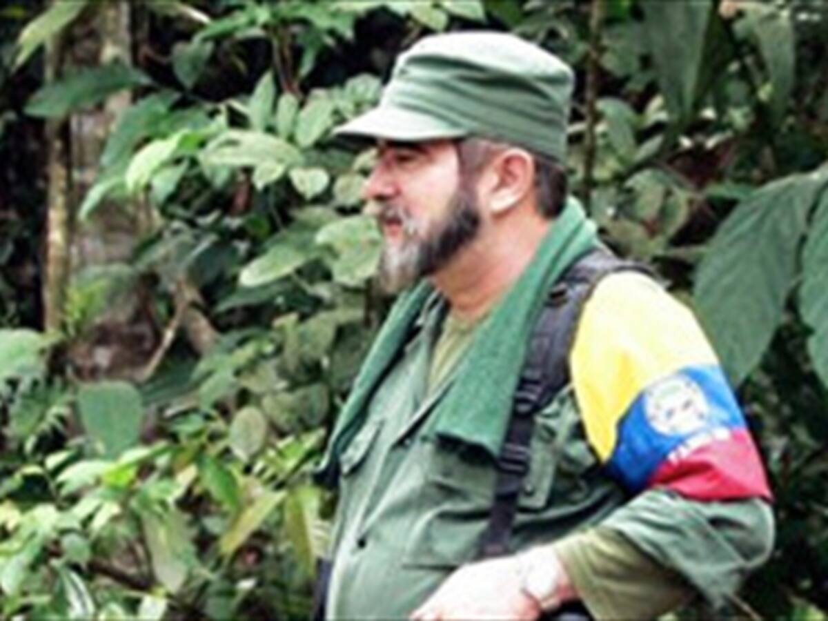 Timochenko reitera que ELN debe estar en la mesa de paz