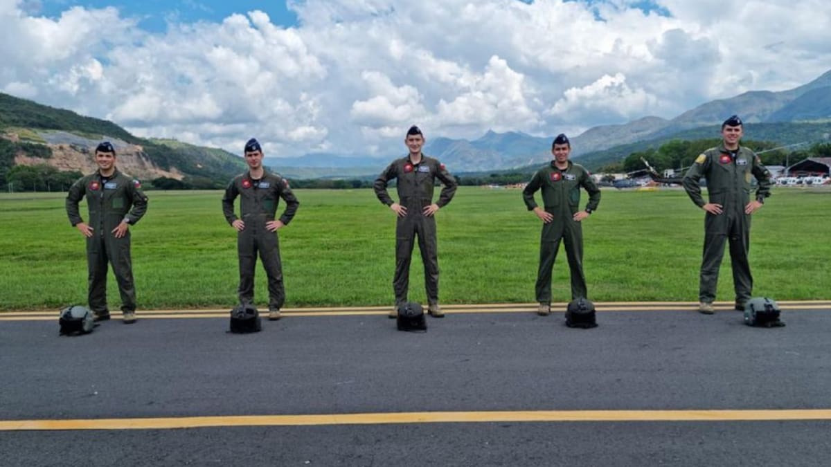 Oficiales chilenos recibieron formación en base aérea de Melgar, Tolima