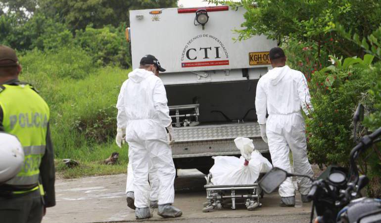 Autoridades investigan las causas de los asesinatos. 