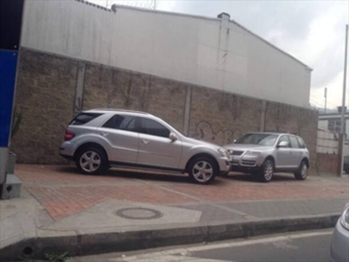 Autoridades analizarán quejas por fotomultas en Bogotá