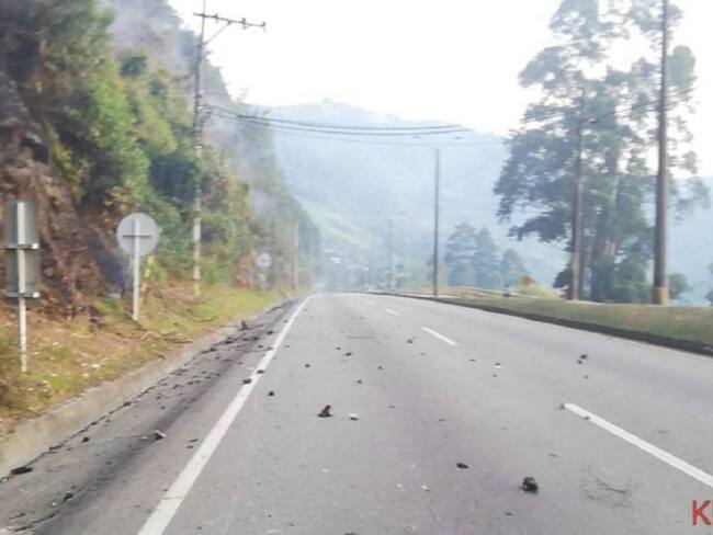 Habilitado el tránsito vehicular las 24hrs en la Autopista Medellín- Bogotá