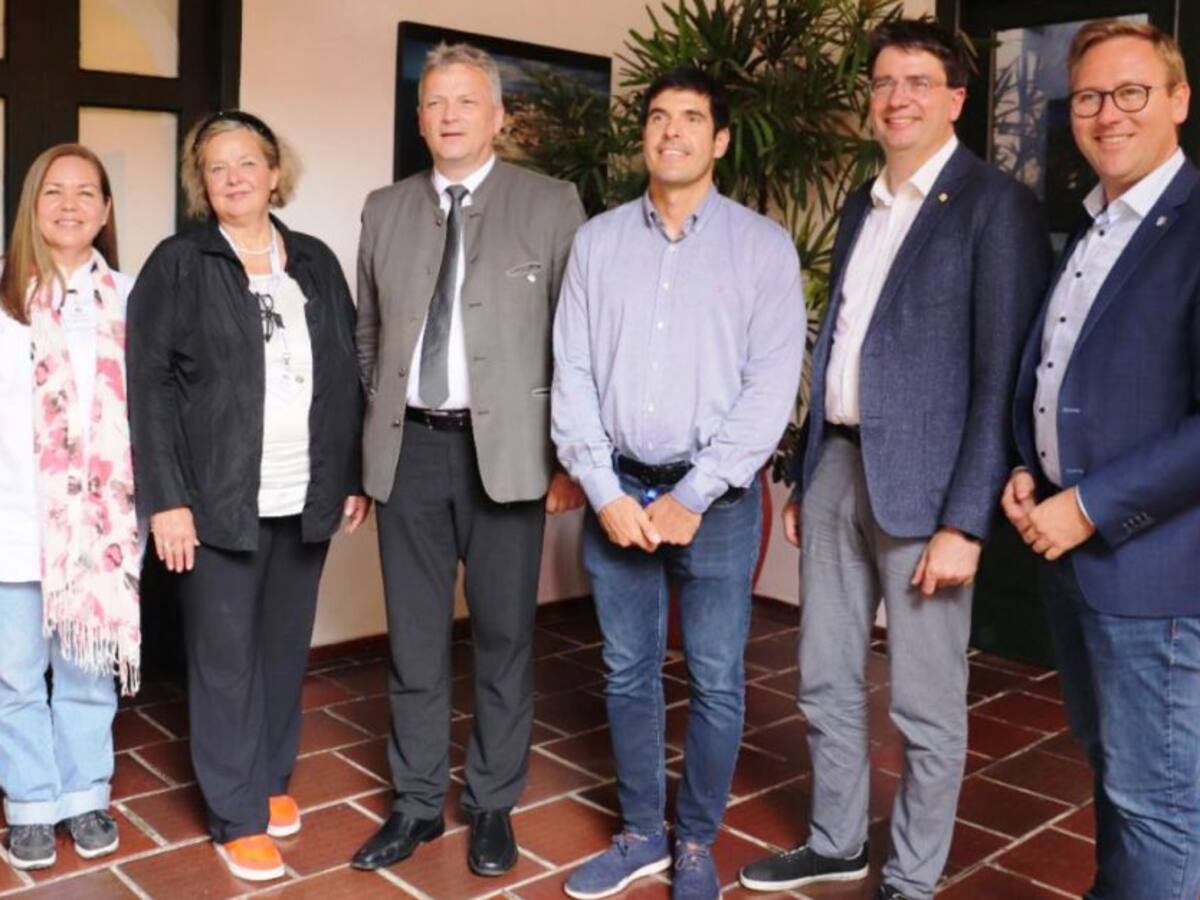 En Cartagena sellada alianza internacional para impulsar combustible verde