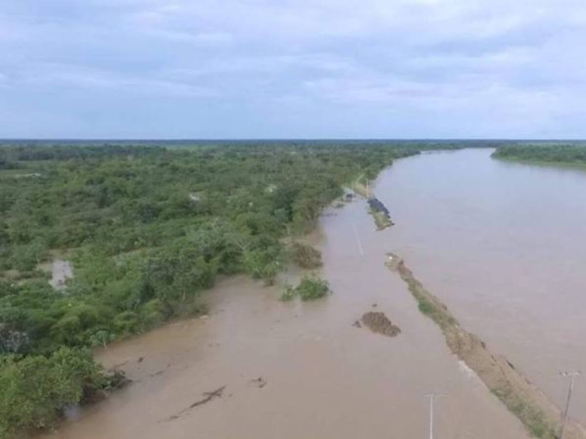 Emergencia por rompimiento de dique del río Arauca