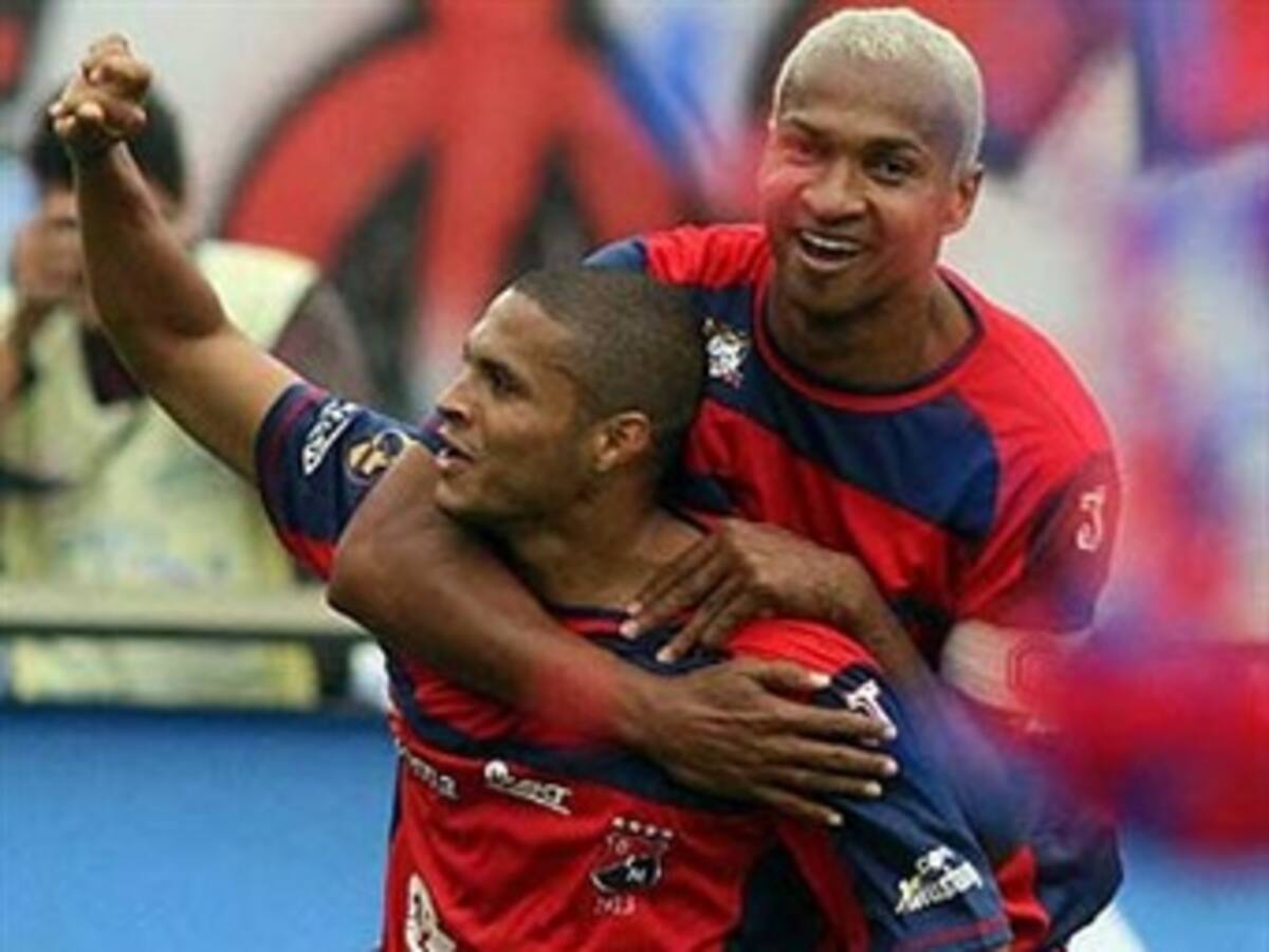 El Medellín se desplaza a Brasil con dos bajas para enfrentar a Corinthians