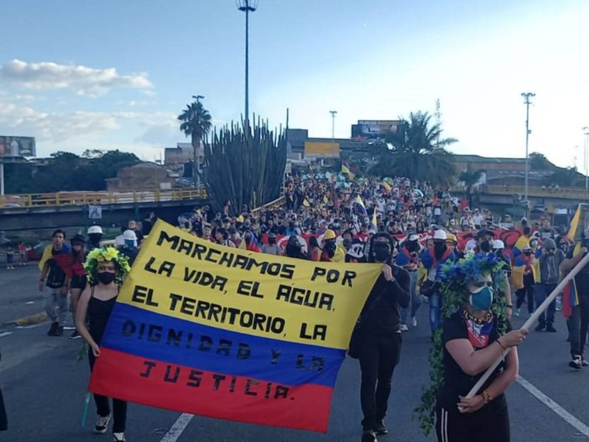 Dos capturas y 8 comparendos en protestas del 20 de julio en Armenia