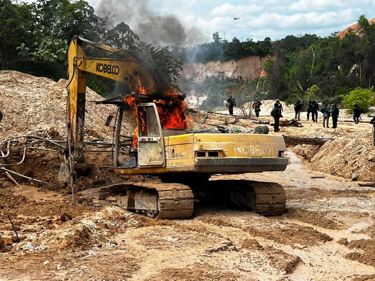 Seis minas de oro ilícitas fueron intervenidas en el sur de Bolívar