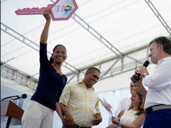 &quot;Amor de los ciudadanos se expresa en las urnas&quot;, dijo Santos a Barranquilla