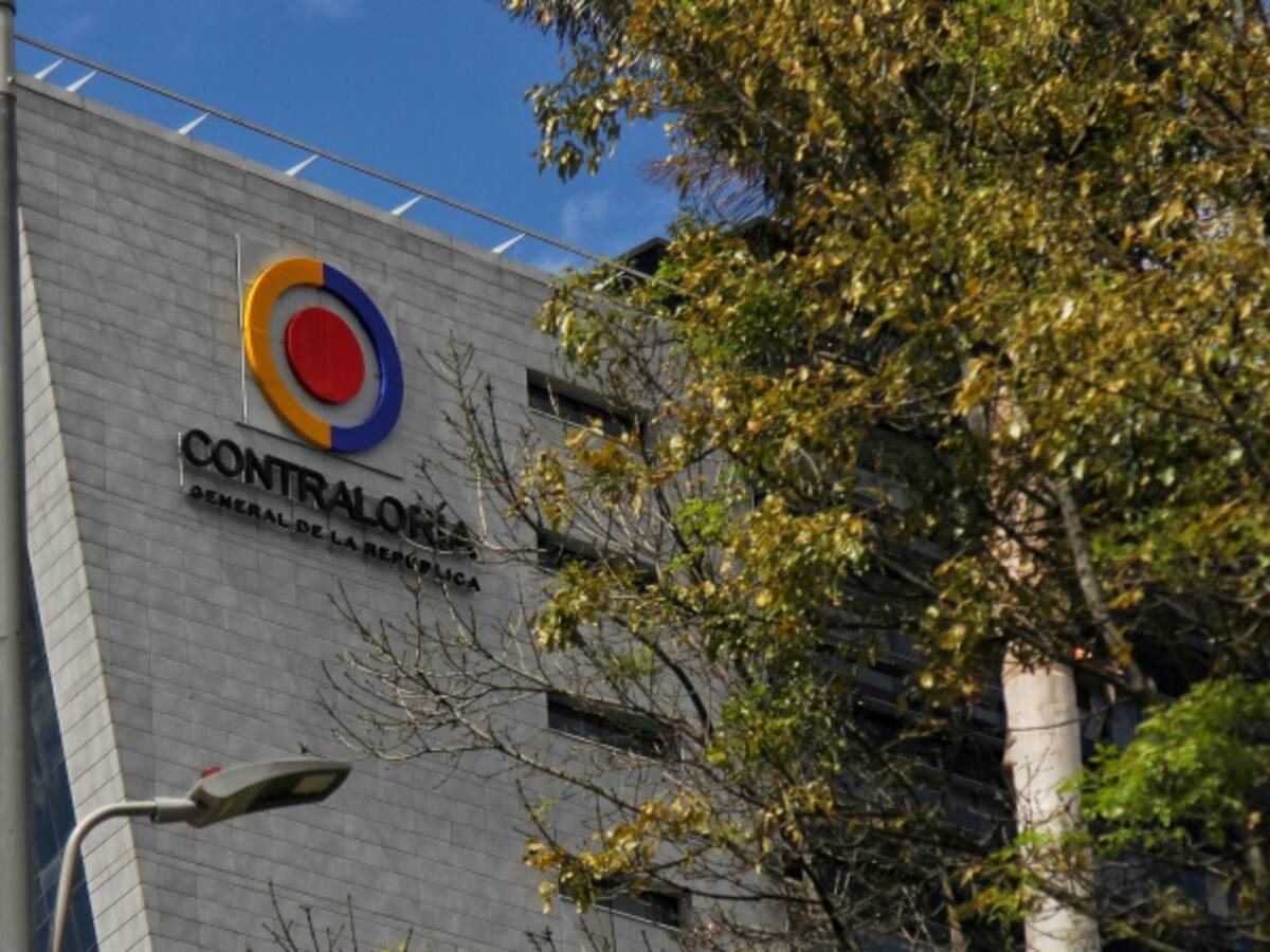 Piden investigar supuesto carrusel de contratos en Corporaciones Autónomas