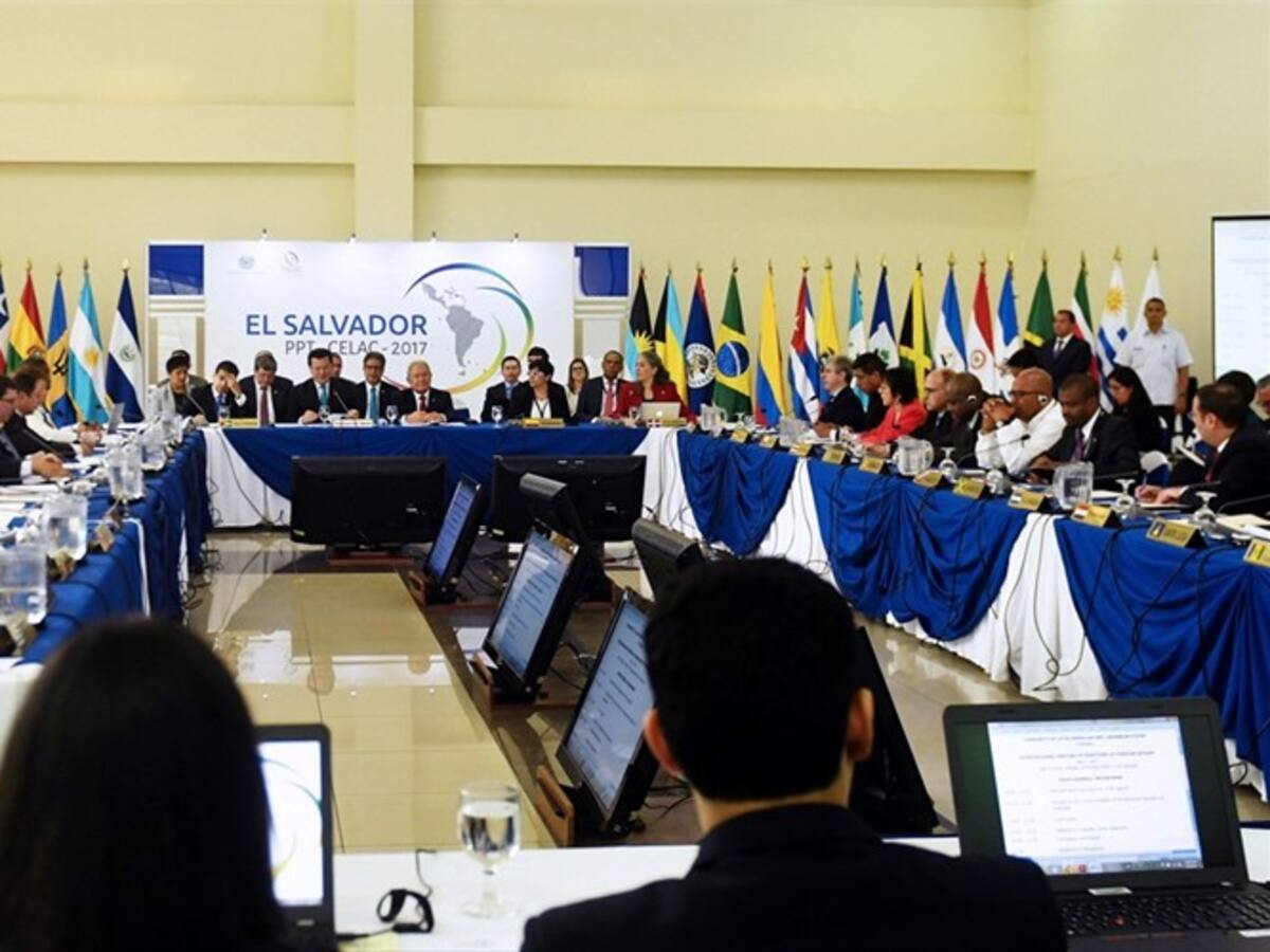 Cumbre de la Celac y la UE se definirá en la Asamblea de la ONU
