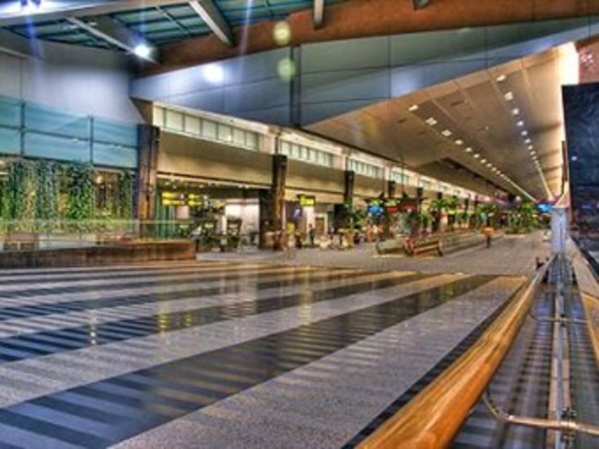 Energía solar y eólica se usará en aeropuerto ecológico de Galápagos
