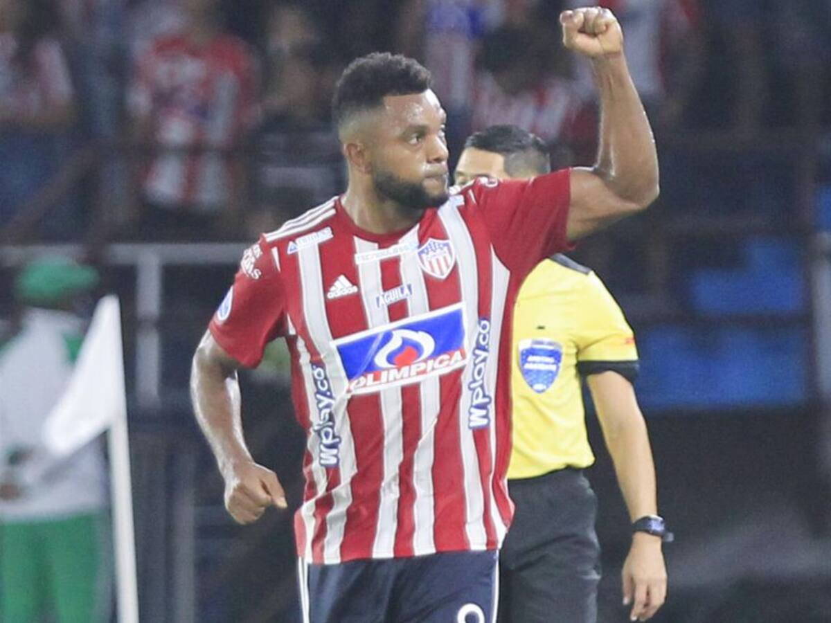 Junior, goleada, baile y liderato ante Fluminense en Sudamericana