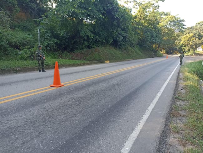 Ejército patrullando en la vía Cúcuta - Sardinata. Cortesía: Ejército Nacional.