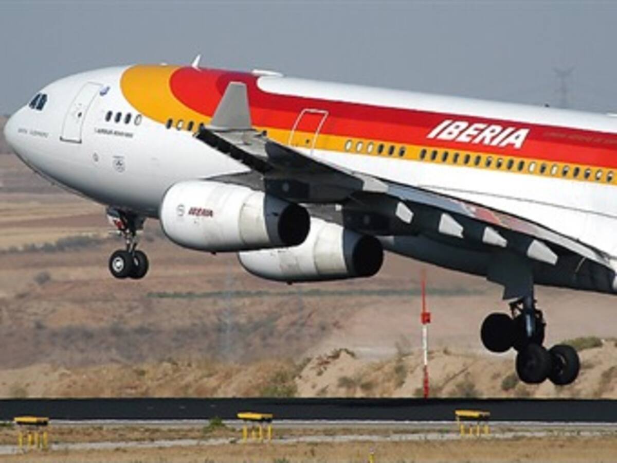 Iberia afronta dos días de huelga de pilotos con más de 200 vuelos cancelados