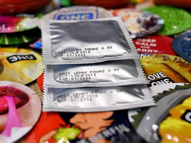 Los preservativos de látex cuentan con una proteína derivada de la leche y son frecuentemente probados en animales. Foto: Getty Images
