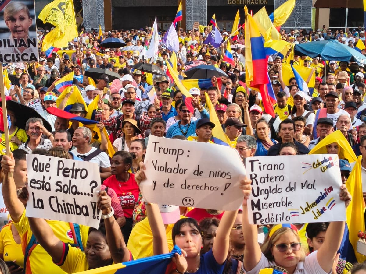 Masiva concentración en Cali en contra de una posible intervención militar de EE.UU. en Colombia