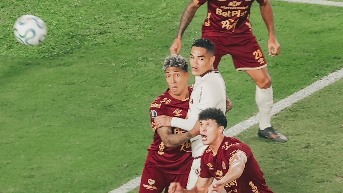 Tolima empata en su visita a Universitario y clasifica a octavos: así quedó el grupo de Libertadores