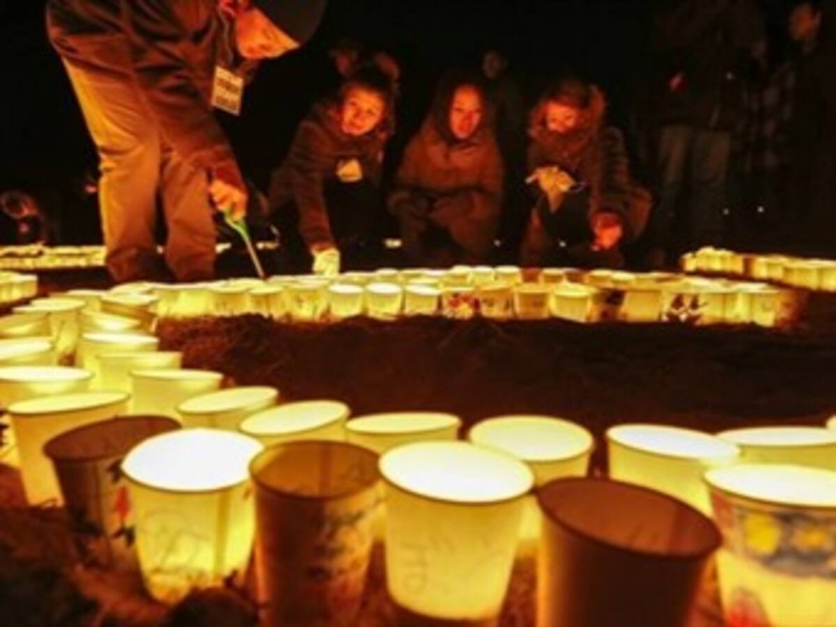 Japón honra la memoria de sus víctimas dos años después del tsunami