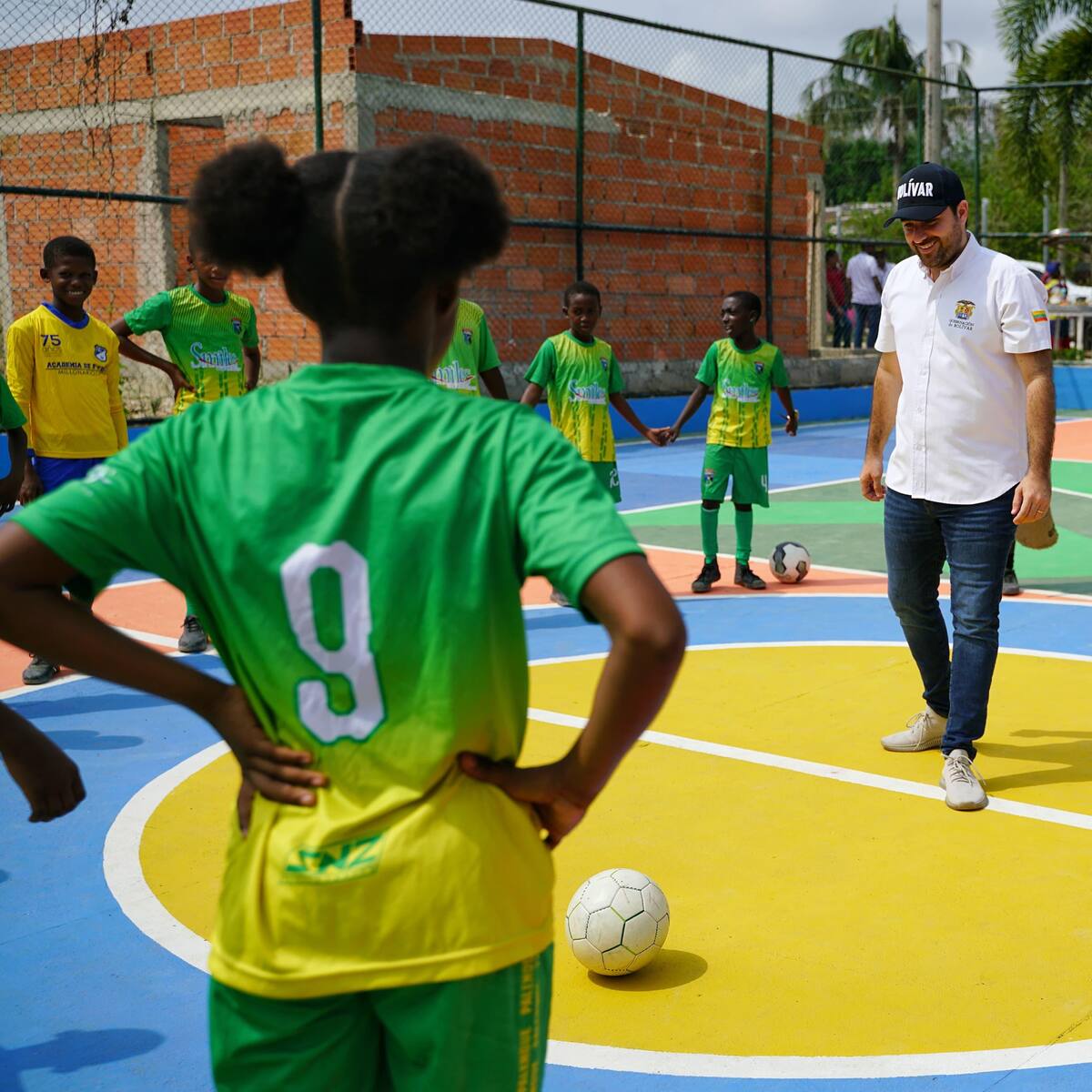 Palenqueros ya cuentan con remodelada cancha deportiva ‘Pambelé’