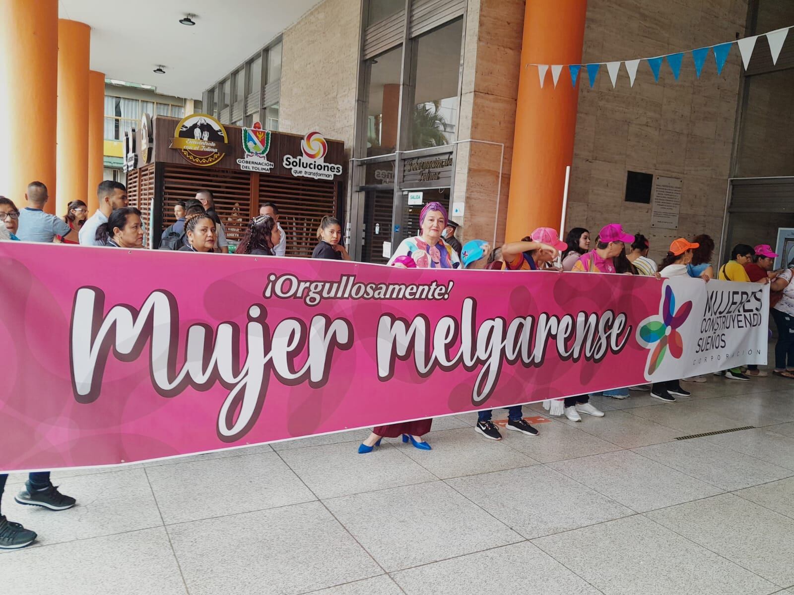 La Corporación Construyendo Sueños trabaja por el bienestar de las mujeres en 10 municipios del Tolima.