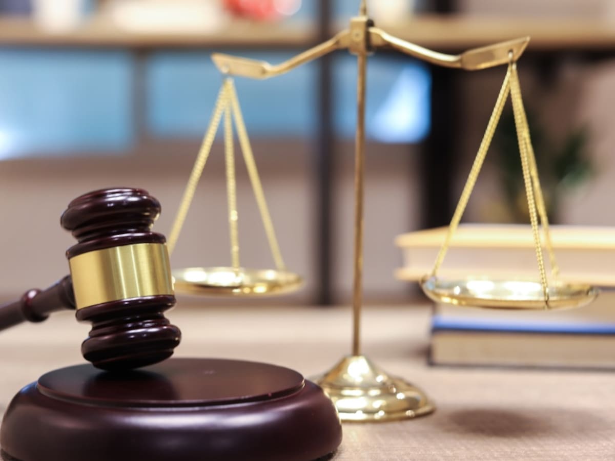 60 abogados habrían pagado fraudulentamente para obtener sus títulos