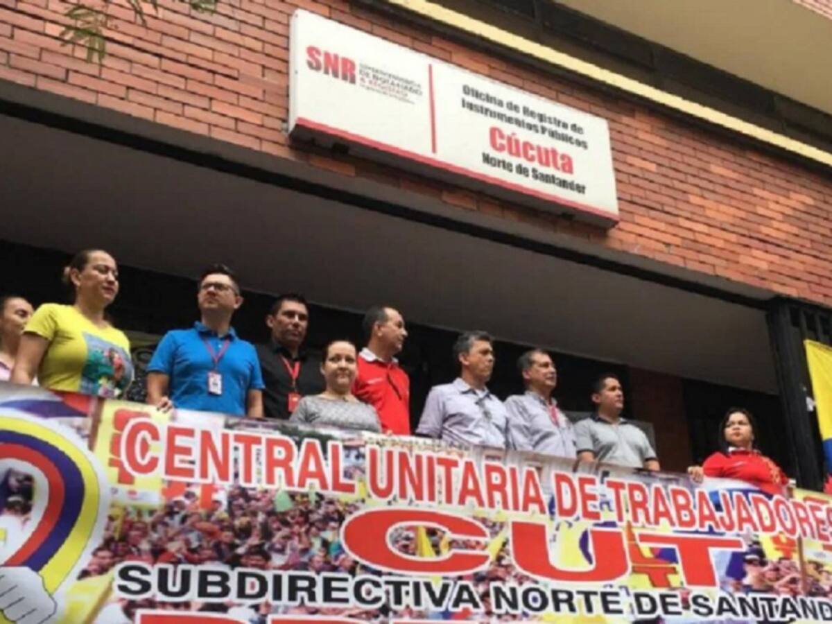 CUT convocó plantón por las medidas implementadas por el gobierno
