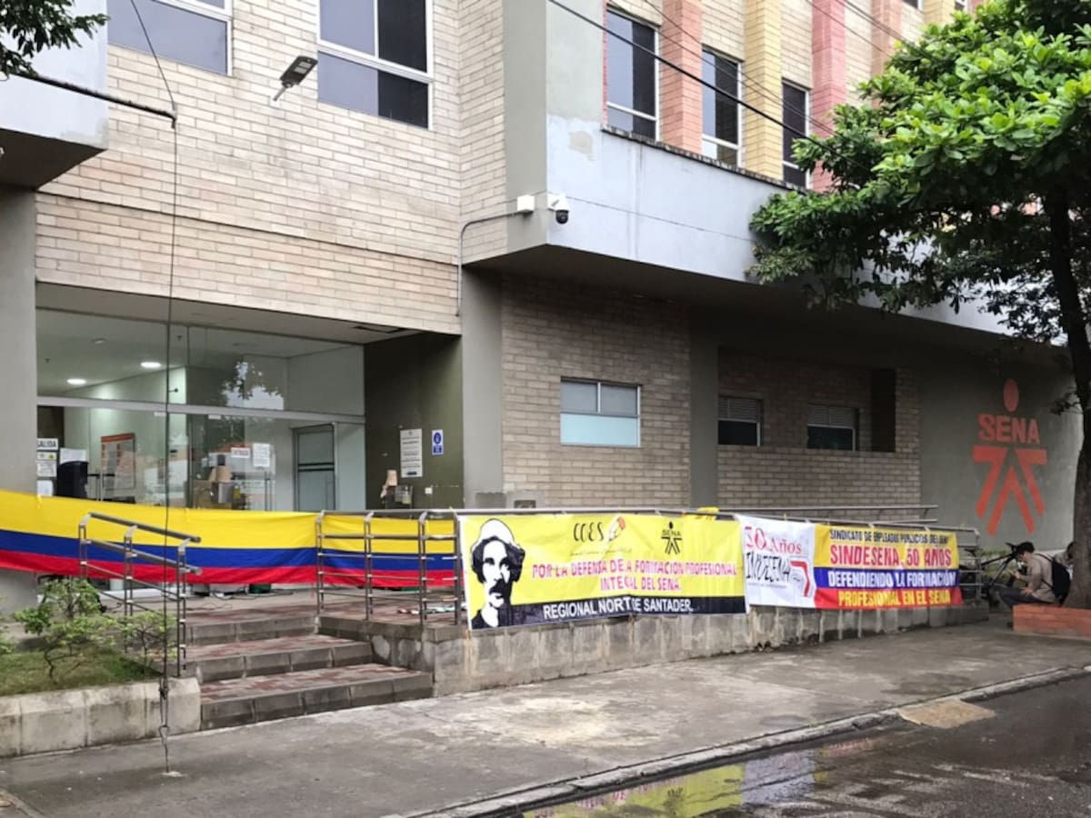 Trabajadores del Sena lideran paro por tres días