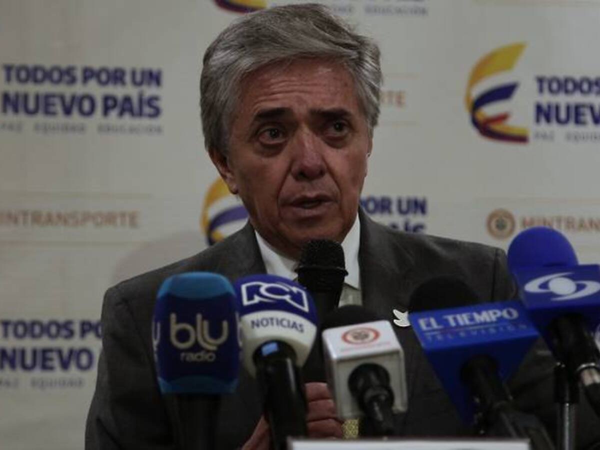 Huelgas como la de ACDAC en Avianca no se debe repetir en el país: MinTransporte