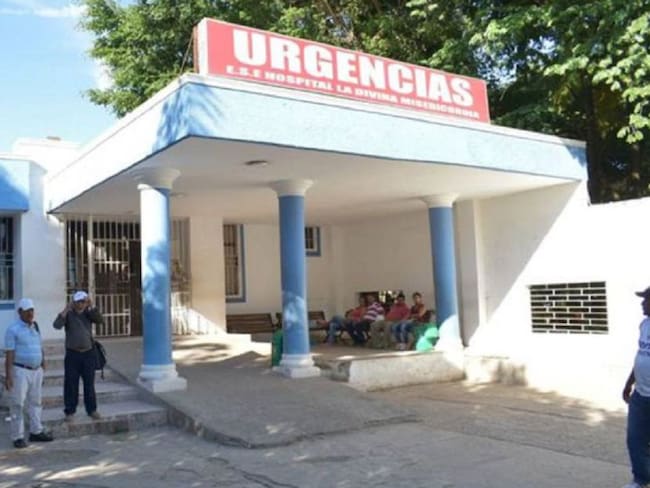 Tras la muerte de una niña, vándalos atacan hospital de Magangué, Bolívar