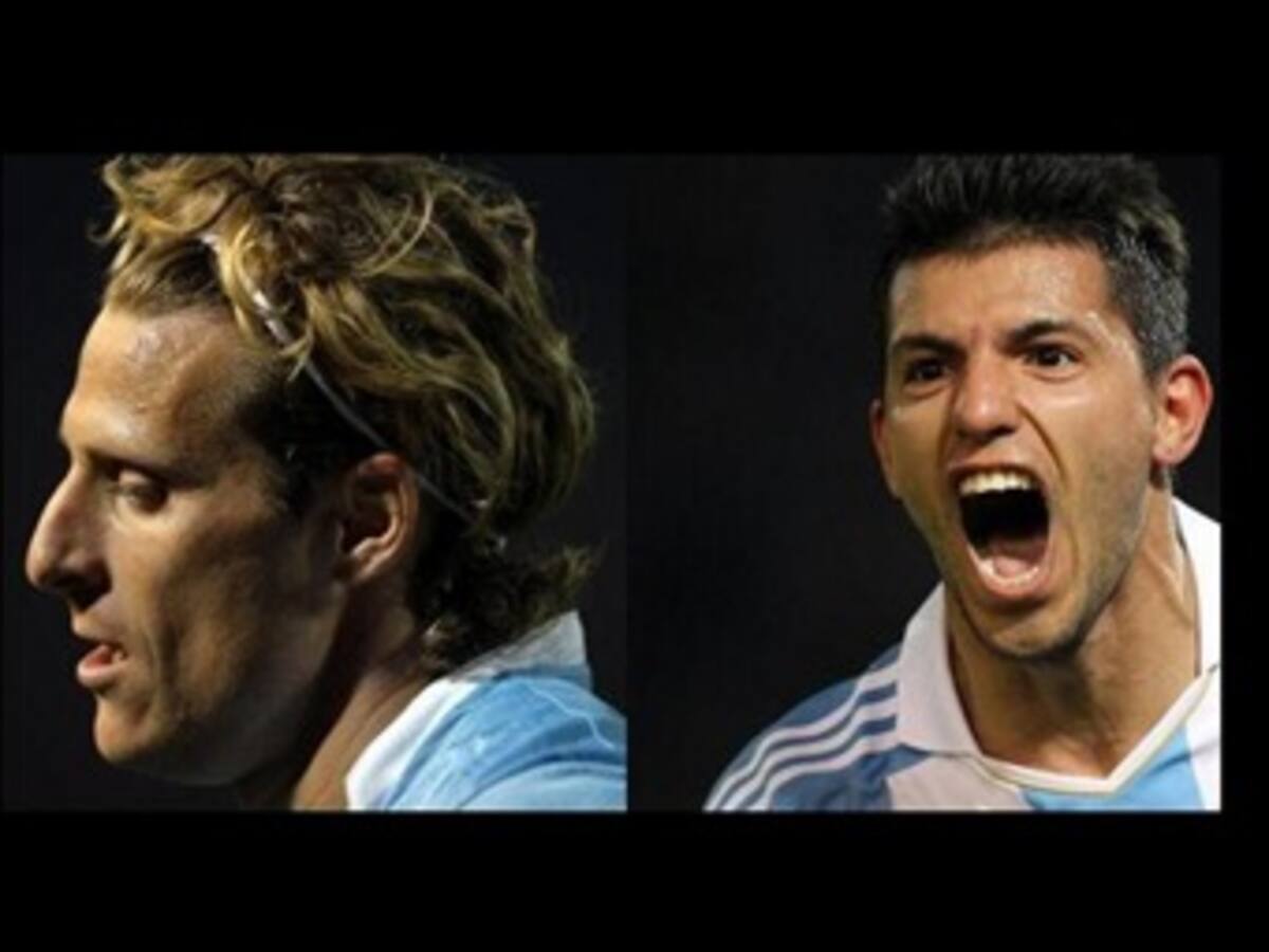 Forlán y Aguero, duelo de titanes