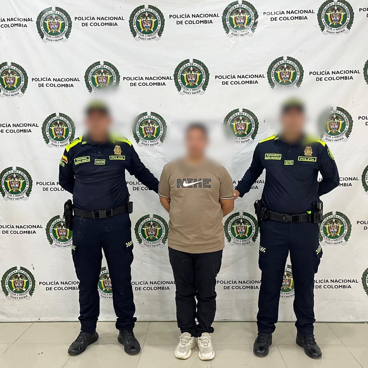 Capturan a hombre señalado de abusar de su hijastra por más de un año en Montería.FOTO: Prensa Policía