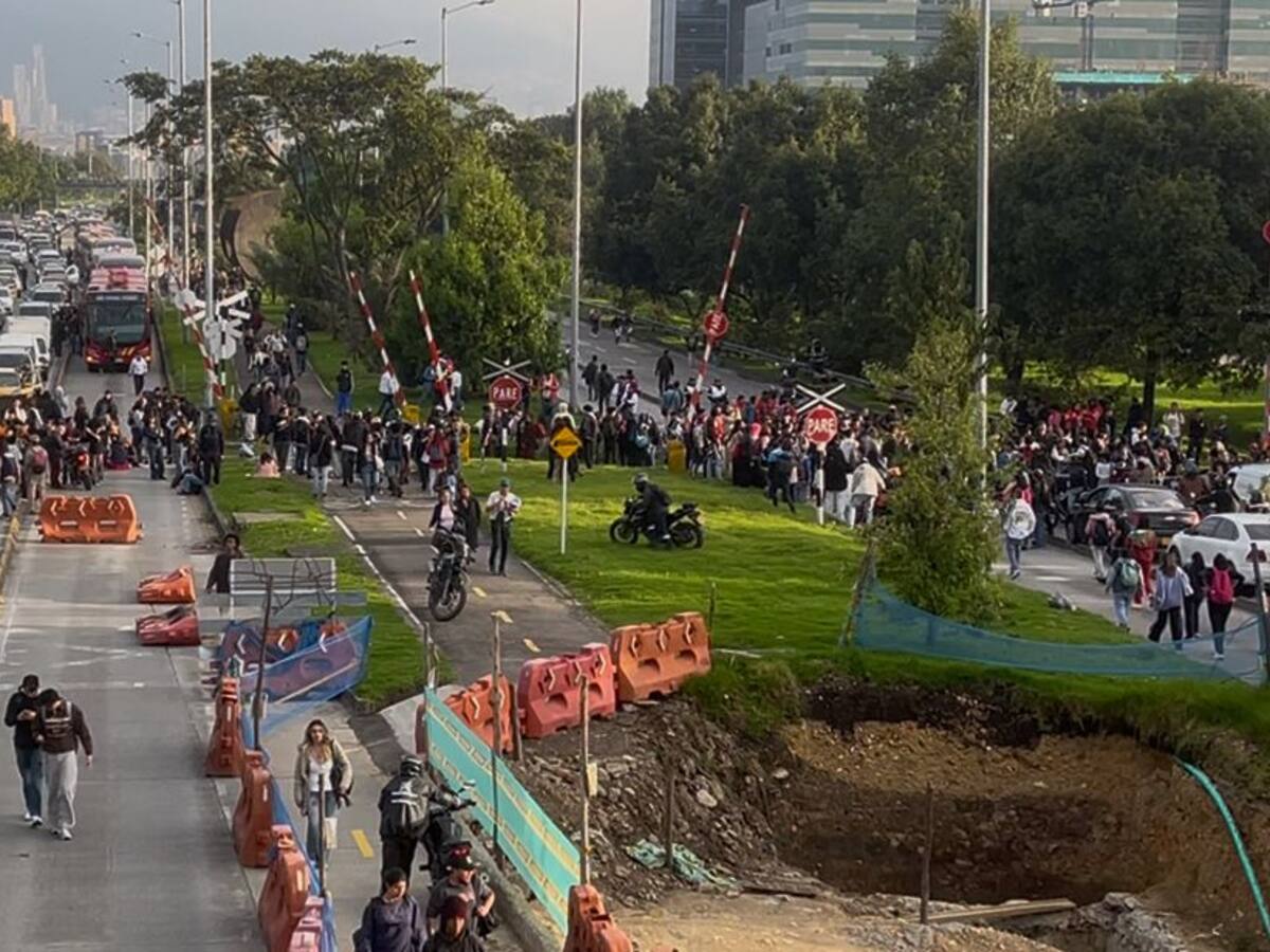Estudiantes de universidades públicas en Bogotá protestan en contra de las decisiones del CSU