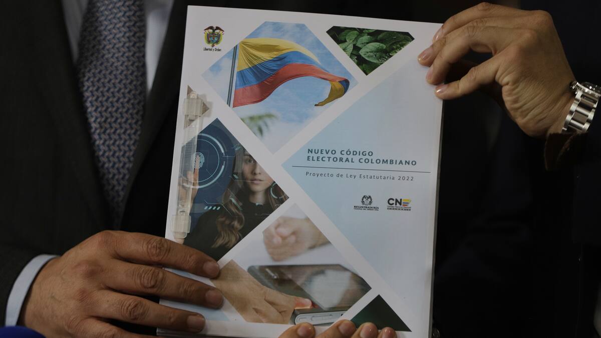 Código Electoral: se cae artículo que permitía cambiar identidad sexual desde 5 años