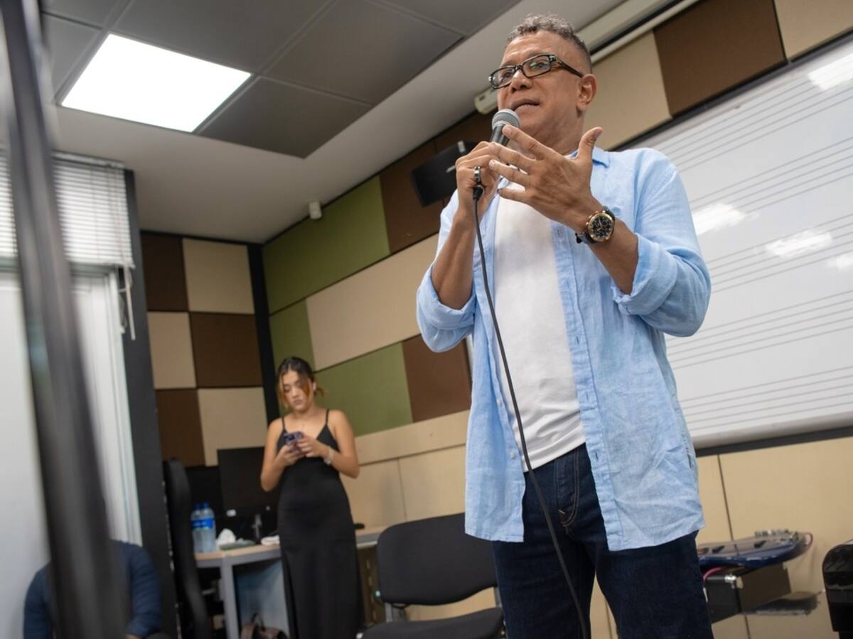 Estudiantes de música tuvieron taller de composición en Uninorte con Juan Carlos Coronel