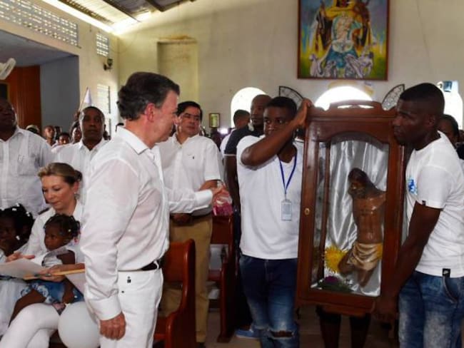 Santos donará a las víctimas dinero del Nobel de Paz