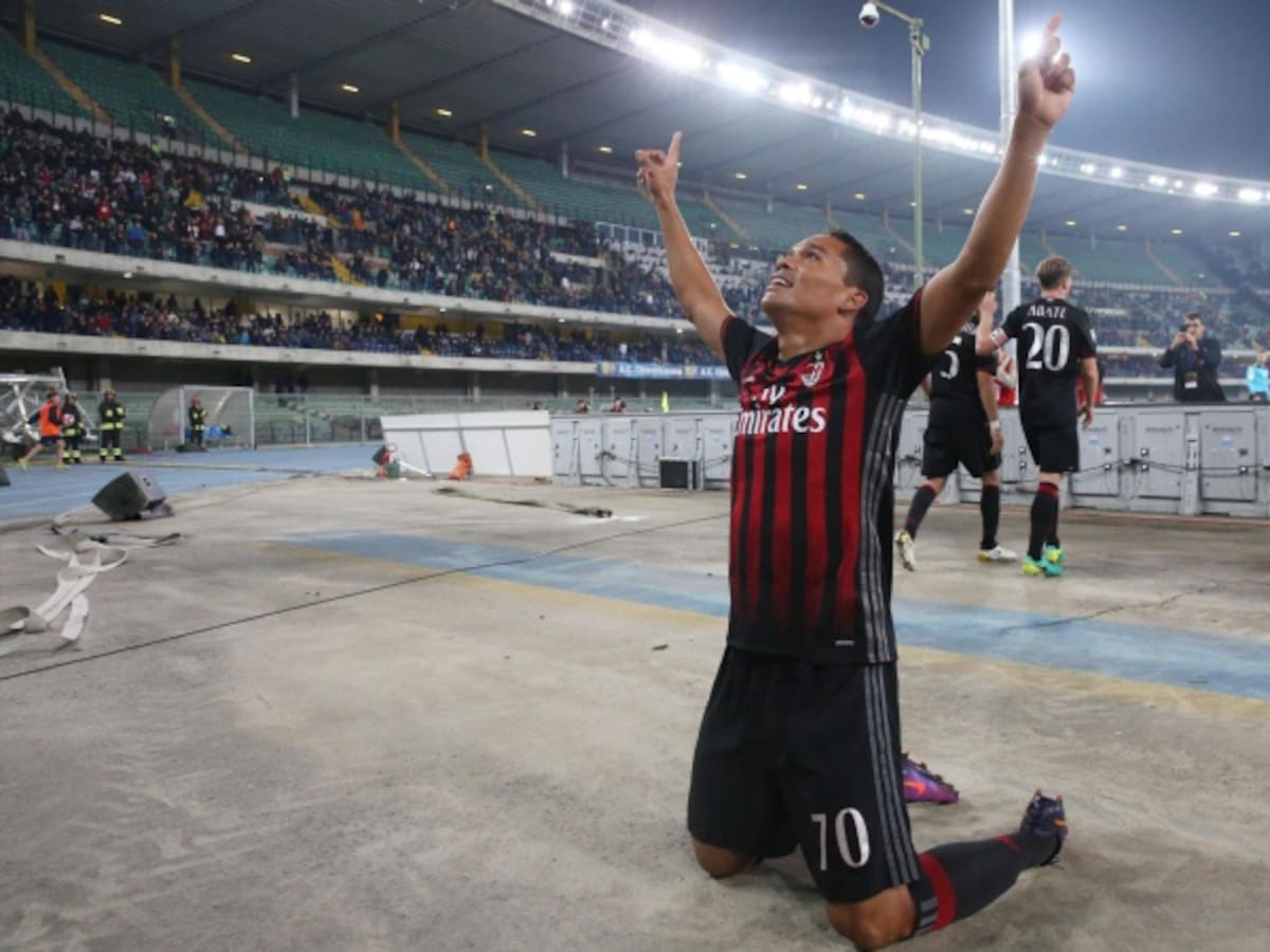 Carlos Bacca es un ave rapaz, tiene olfato de gol: Gianluigi Buffon