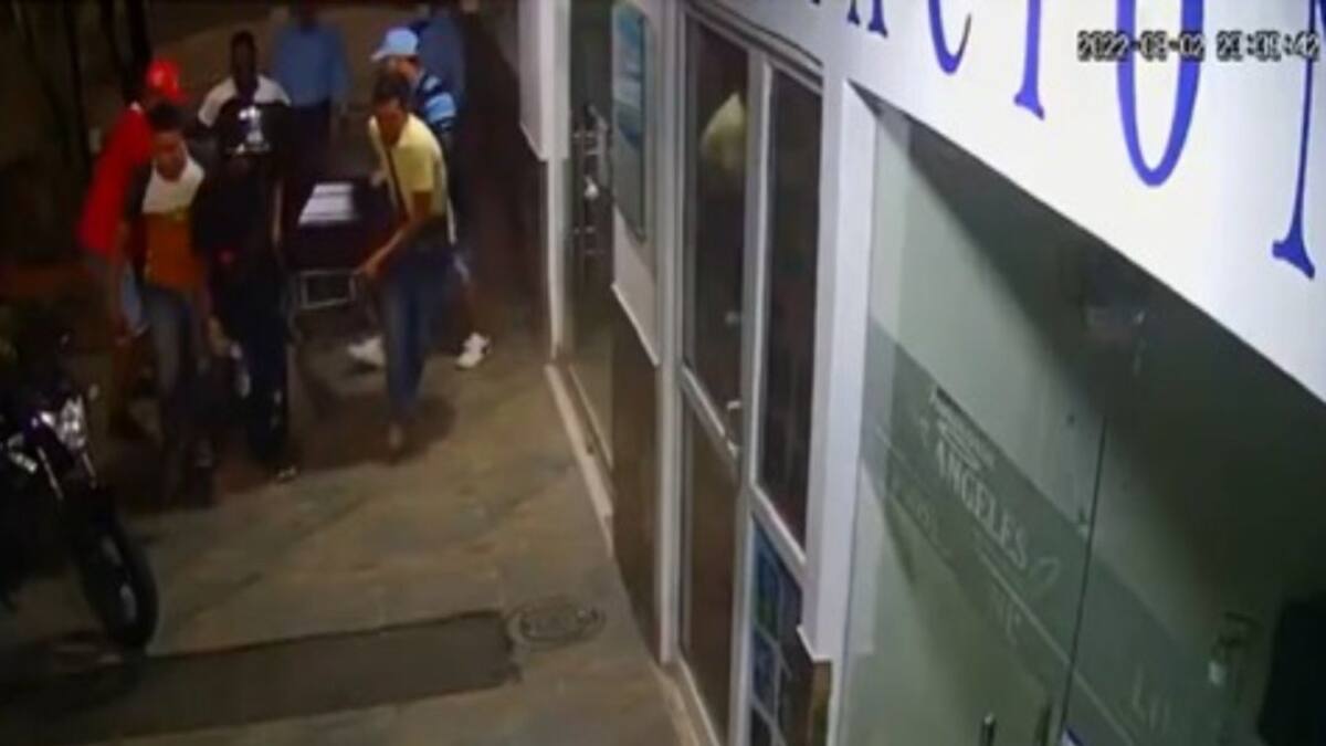 Se descompuso el cuerpo raptado de una funeraria