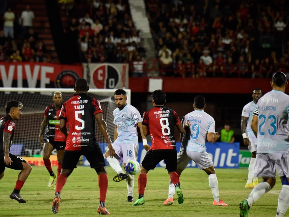 Millonarios venció al Cúcuta sobre el final y sumó tres puntos importantes: resumen del partido