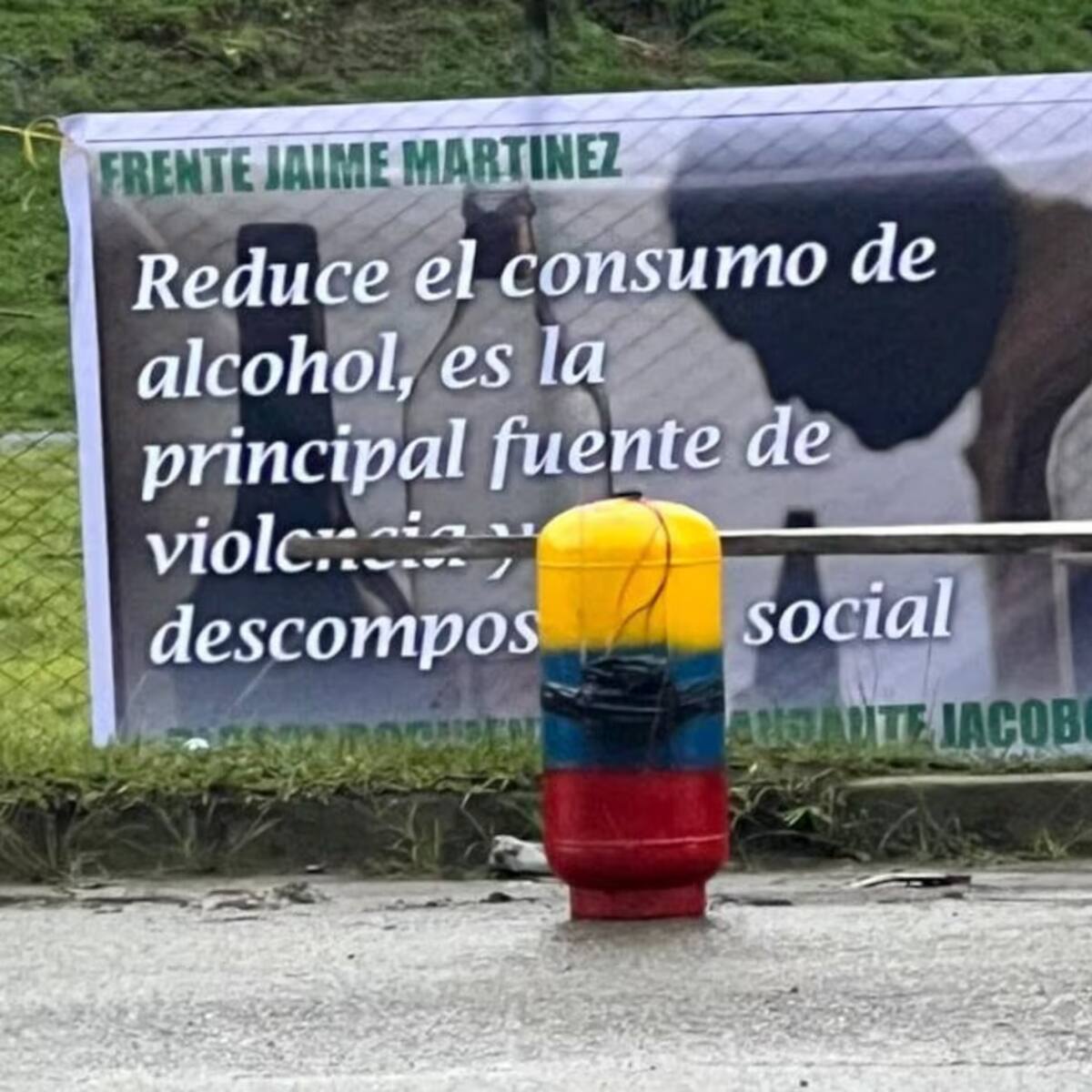 Es una cosa demencial, lo que hemos visto es que se tomaron el pueblo: alcalde de Buenos Aire, Cauca