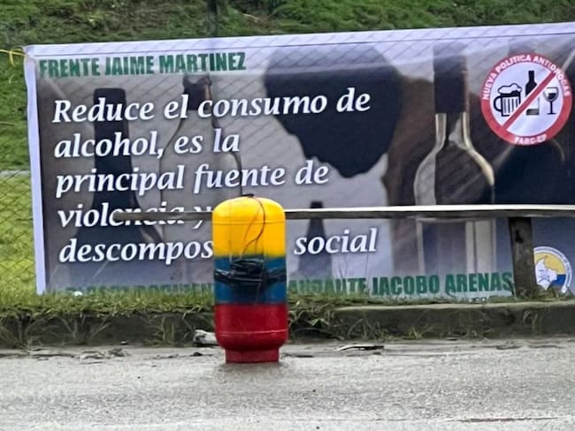 Es una cosa demencial, lo que hemos visto es que se tomaron el pueblo: alcalde de Buenos Aire, Cauca