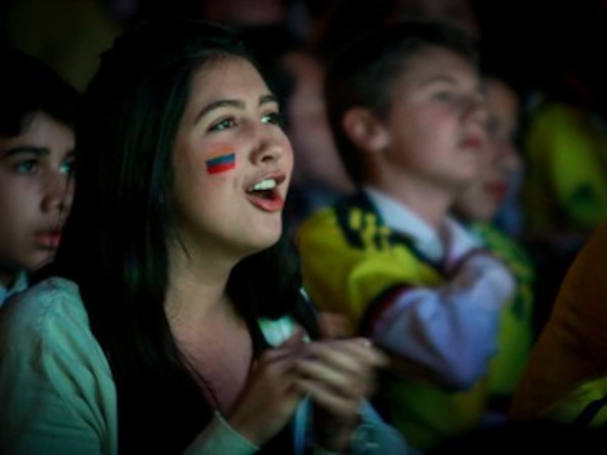 En Colombia se prendió la fiesta con el triunfo sobre Ecuador