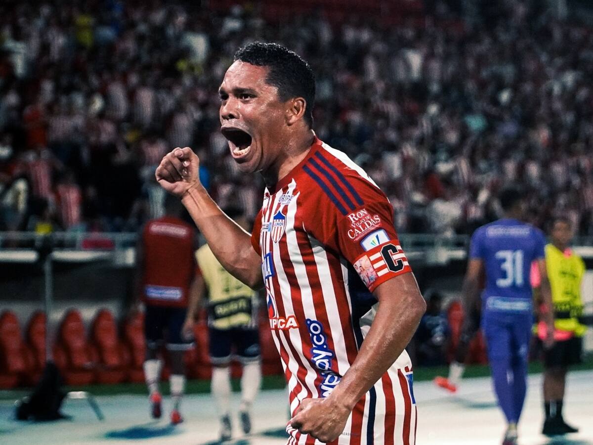 Carlos Bacca le da la victoria a Junior sobre América en la primera fecha del grupo B