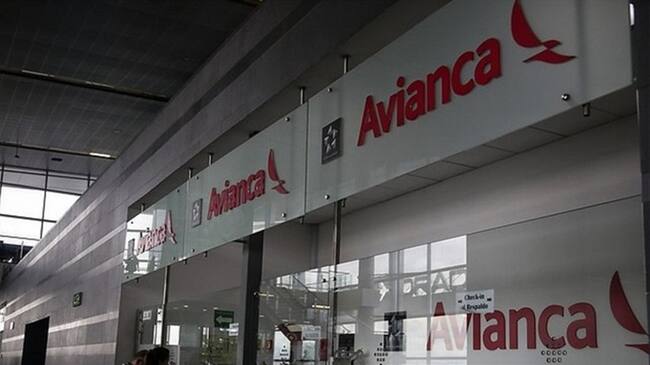 Avianca podrá mantener en firme despidos de pilotos jubilados. Foto: Colprensa